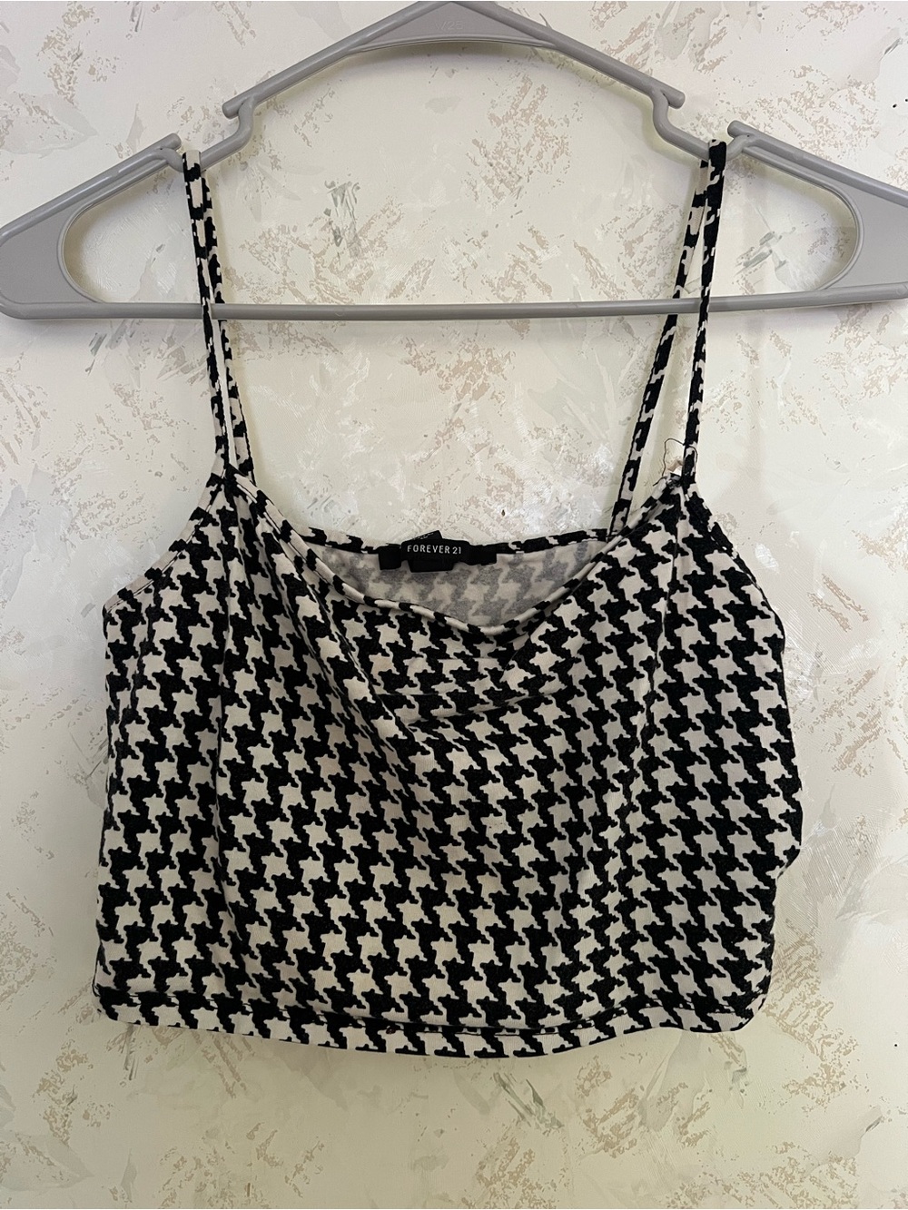 Forever 21 Black and White Cropped Cami Top